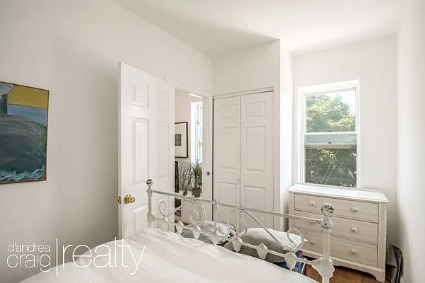 Rented by D'Andrea Craig Realty | media 15