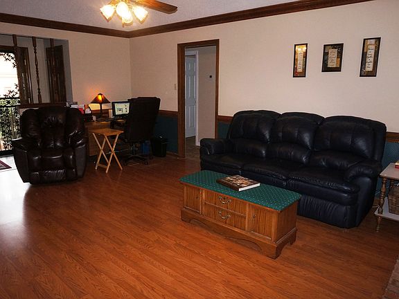 5th image of 3388 Kenbridge Dr