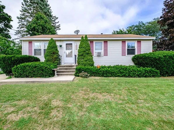 38 Bishop Avenue, South Portland, ME 04106