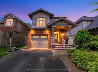 212 Goodwin Dr, Guelph, ON N1L 0C8