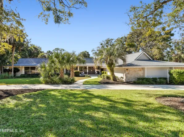 8052 HUNTERS GROVE Road, Jacksonville, FL 32256