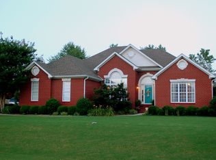185 Chess Ln, Tuscumbia, AL 35674
