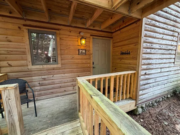 21 Pine Cv #A, Mount Ida, AR 71957