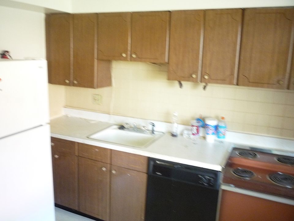 2nd image of 163 Shepley Dr