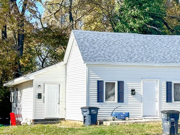 1024 Vandalia Rd, Hillsboro, IL 62049