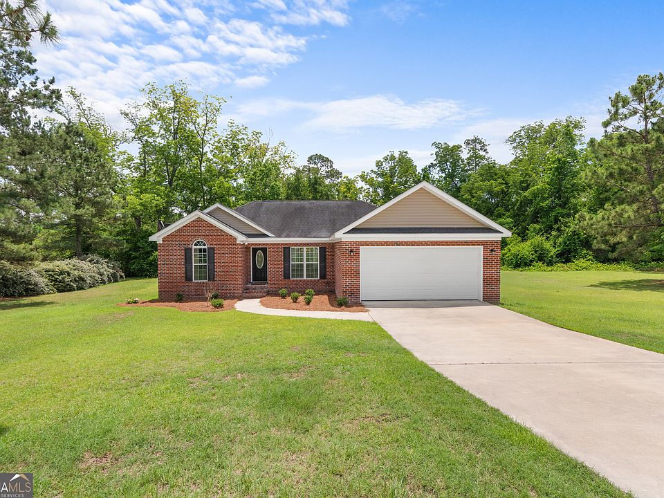 1st image of 176 Sandalwood Cir