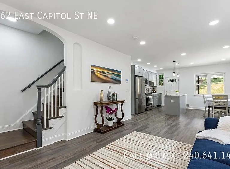 3962 E Capitol St NE — Photo 8