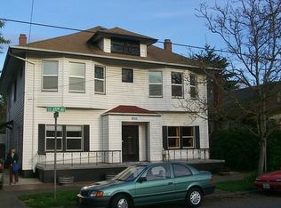 1346 SE 43rd Ave APT 3, Portland, OR 97215