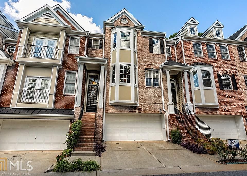 1st image of 114 McLaren Gates Dr