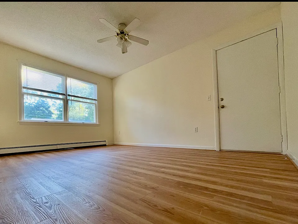 138 Parker St #3