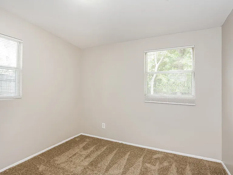 1009 Beckner Ave — Photo 14