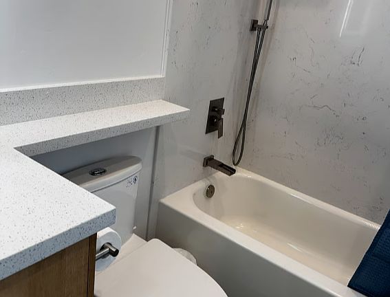 5th image of 925 Carola Ave #2