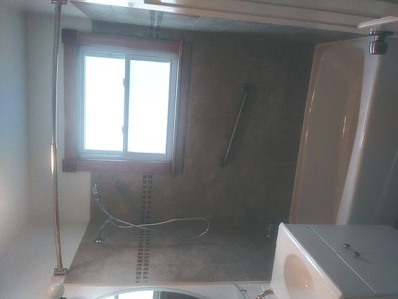 5th image of 6650 N Seeley Ave #1N