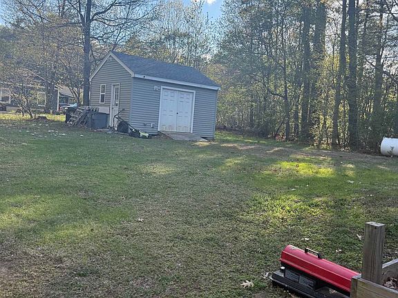 2nd image of 35A Folly Mill Road