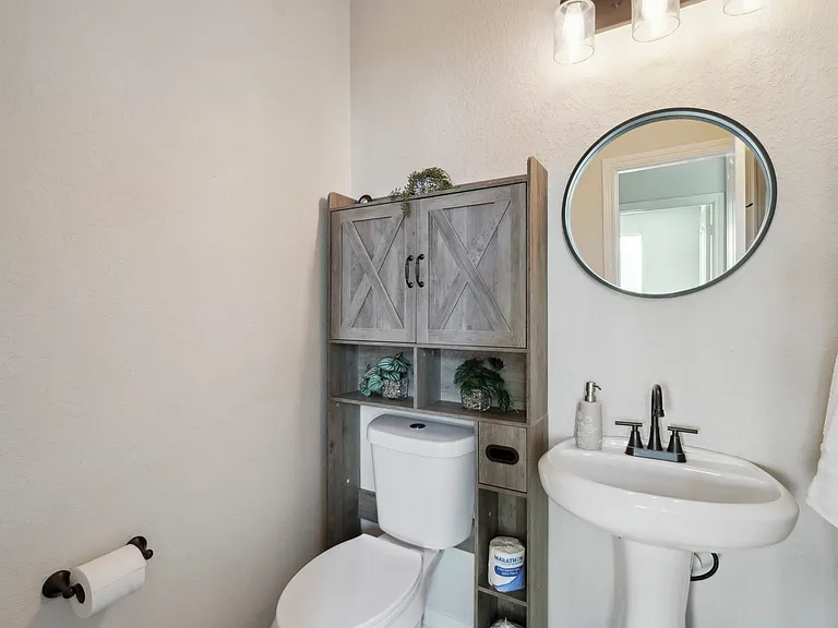 5907 Wrest Point Ct — Photo 18