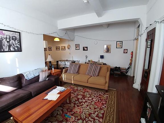 Living room 2