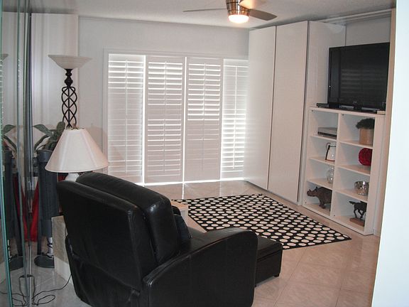 Living Rm Plantation shutters