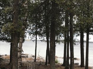 40326 E Bass Cove Rd, Drummond Island, MI 49726