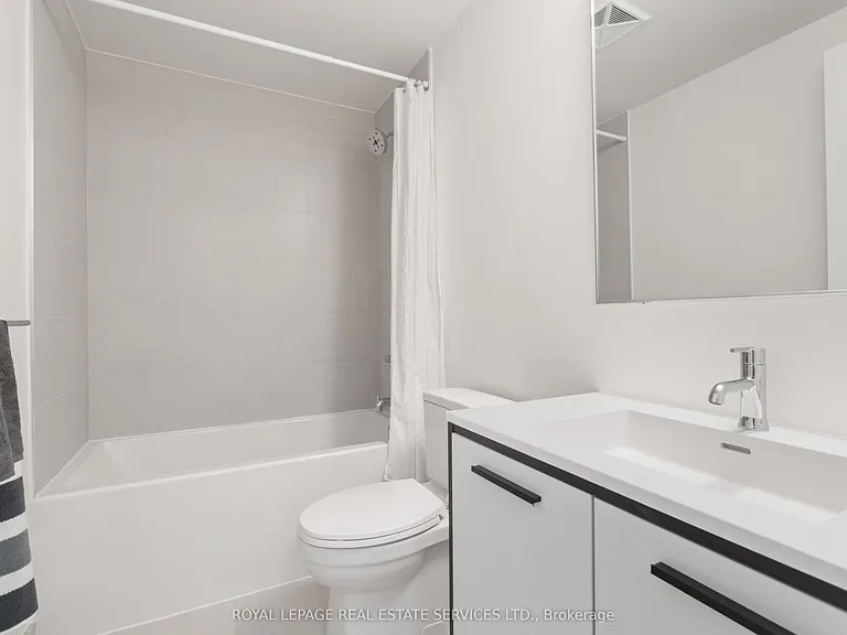 385 Winston Rd #1702 — Photo 22