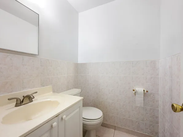 21 Leewood Loop image 11 of 19