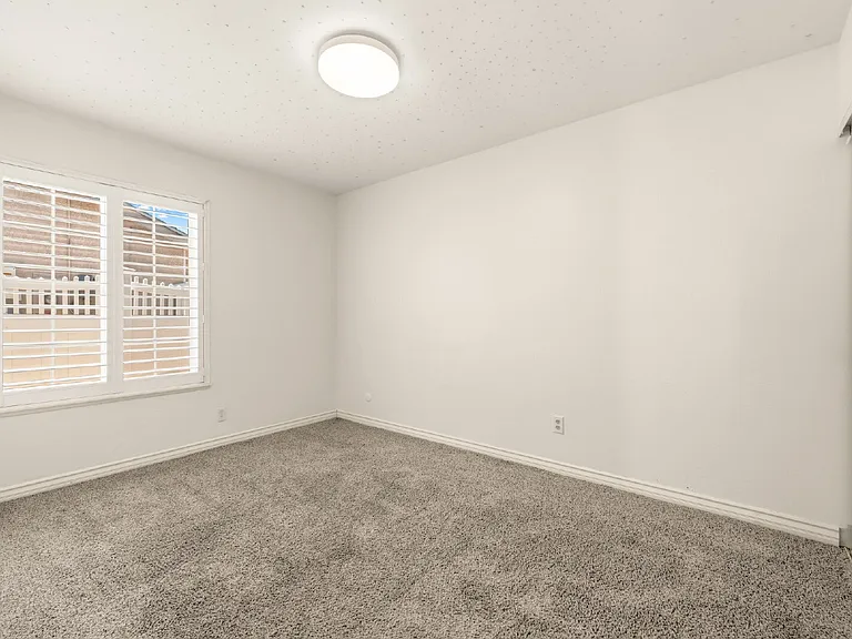 232 Village Sq — Photo 18