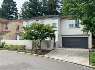 8002 Linda Isle Ln, Sacramento, CA 95831