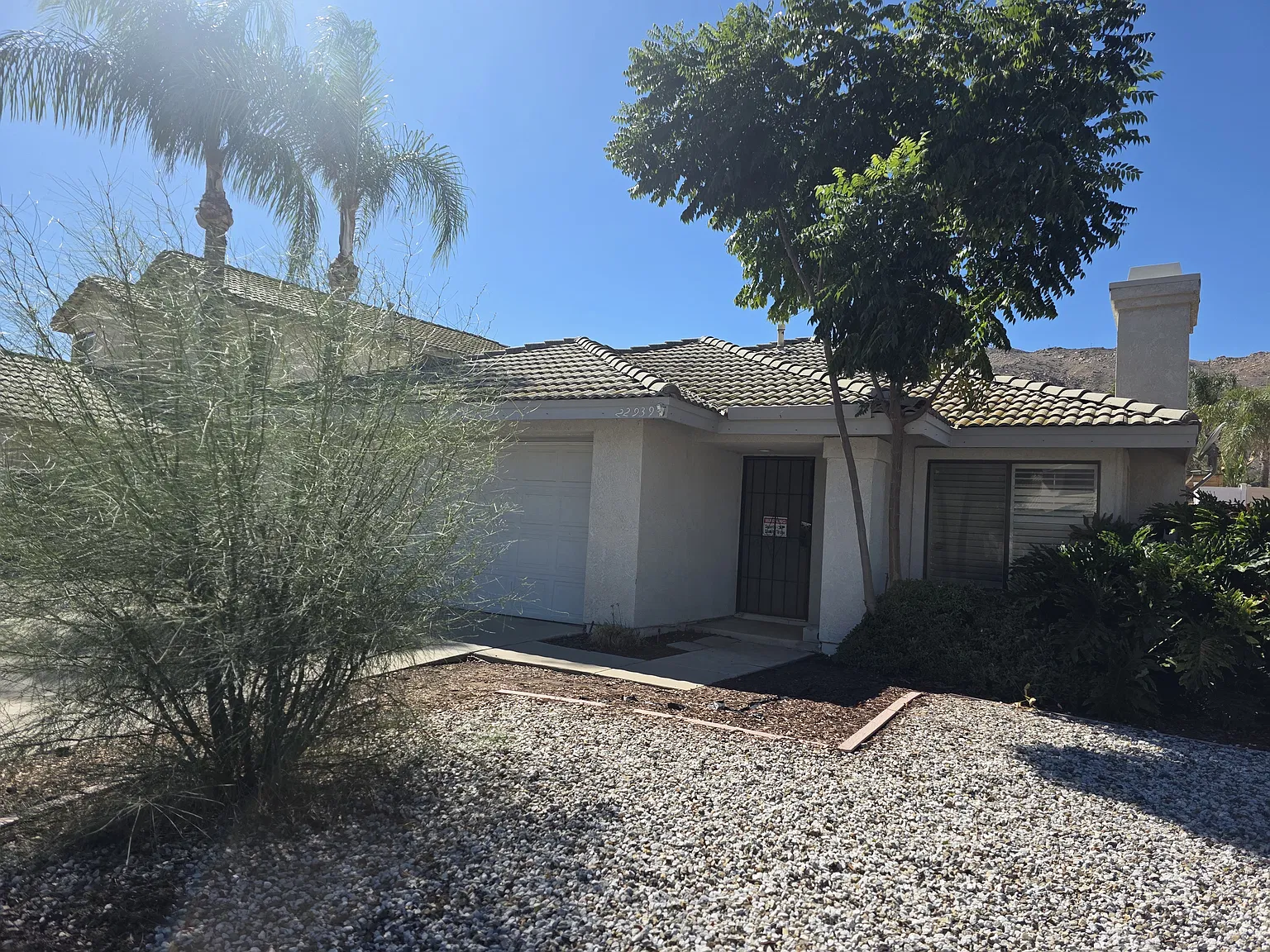 3 bed, 1226 sqft, $2,550 — Photo 2