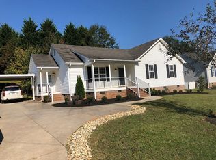 225 Lenhardt Rd, Easley, SC 29640