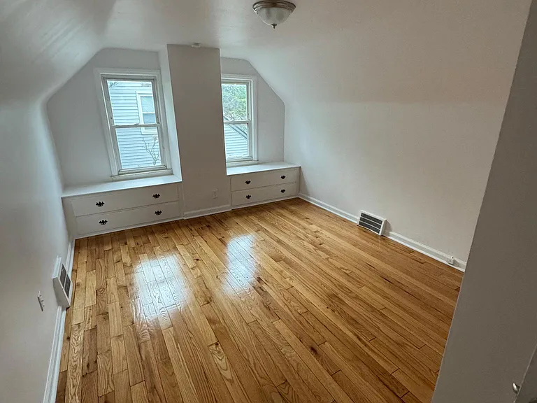 3755 Westpoint St — Photo 5