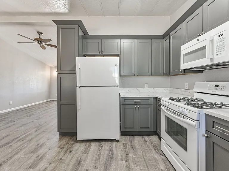 4453 Maia Way — Photo 22