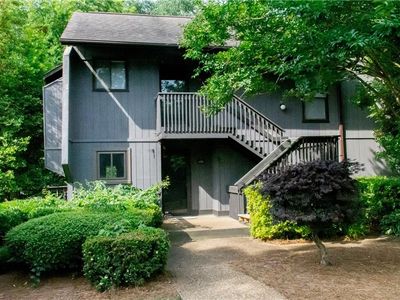 105 Cedar Cove Ln, Winston Salem, NC, 27104