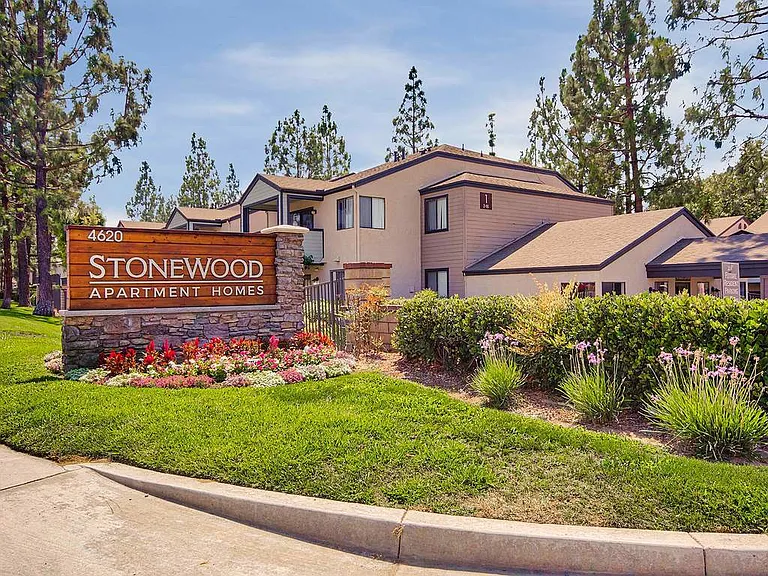 Stonewood Apartments — Photo 1