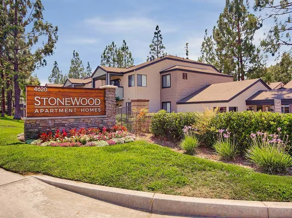 Stonewood Apartments