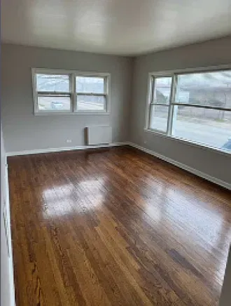 1 bed, 450 sqft, $1,350 — Photo 3
