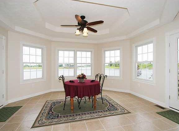 4th image of 7025 Spayside Dr