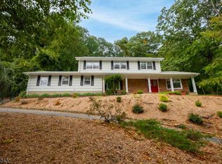 110 Sun Valley Way, Morris Plains, NJ 07950