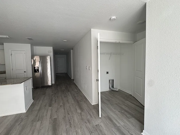 2173 Halblum St — Photo 15