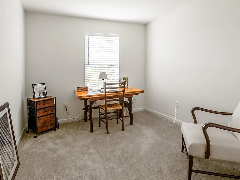 310 Katie Ln — Photo 12