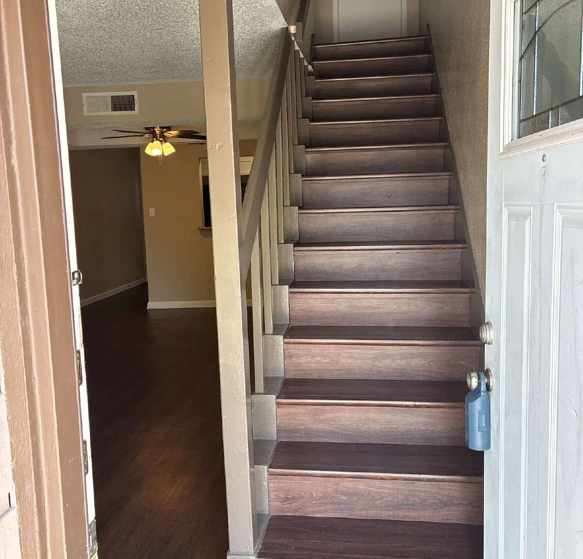 2 bed, 1.0 bath, $1,400 — Photo 3