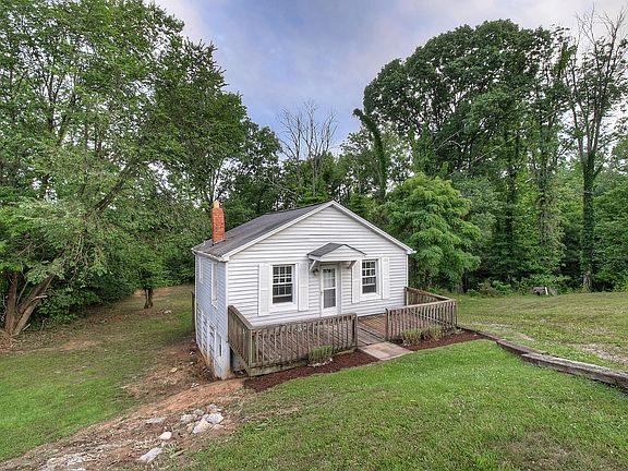 2nd image of 2928 Ashley St