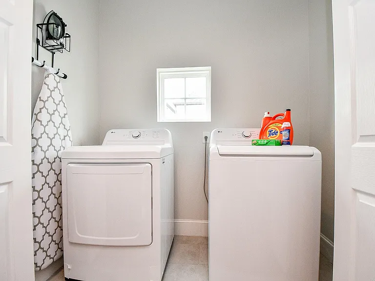 4604 Chartres St — Photo 18
