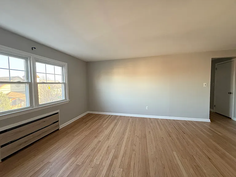 175 Van Winkle St #2 — Photo 6