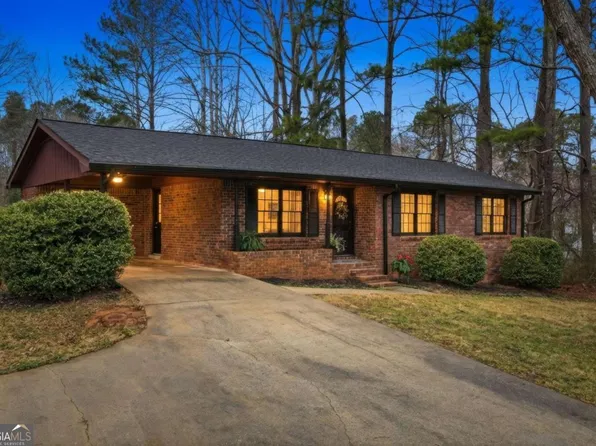 55 William Dr, Dallas, GA 30157