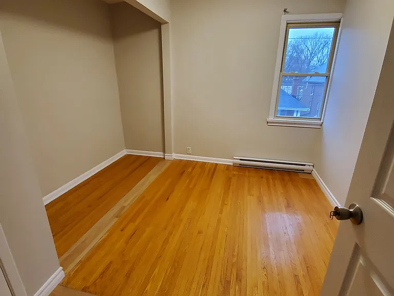 462 Victoria St #2 — Photo 18