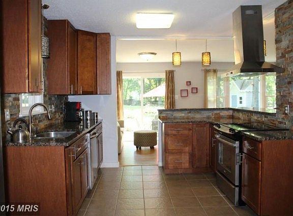 4th image of 12535 Lindy Ln
