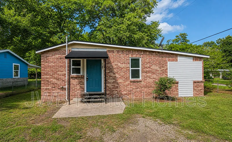 1141 Orton St