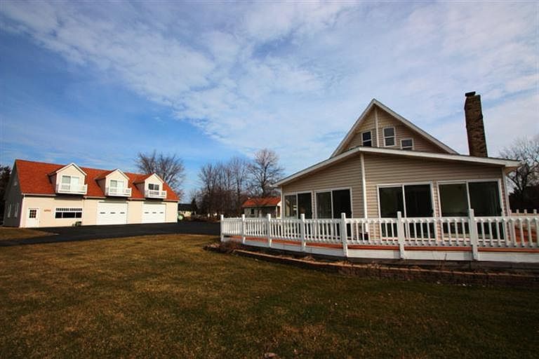 1st image of 104 Cedar Ln