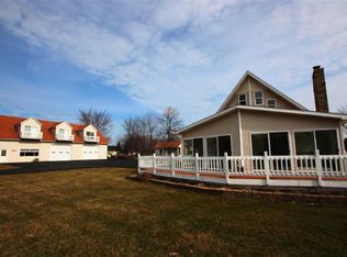 104 Cedar Ln, Kelleys Island, OH 43438