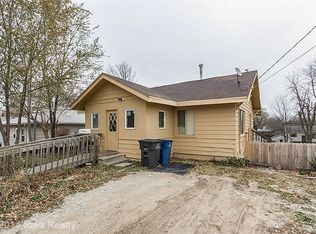 3701 SW 9th St, Des Moines, IA 50315