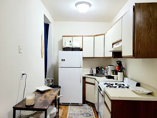 Rented by Ideal Properties Group | media 9